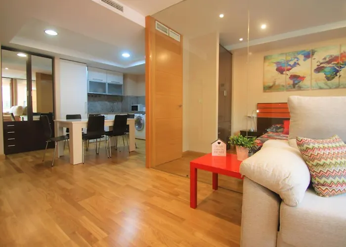 Modern Casaturis Apartment With Castle Views A131